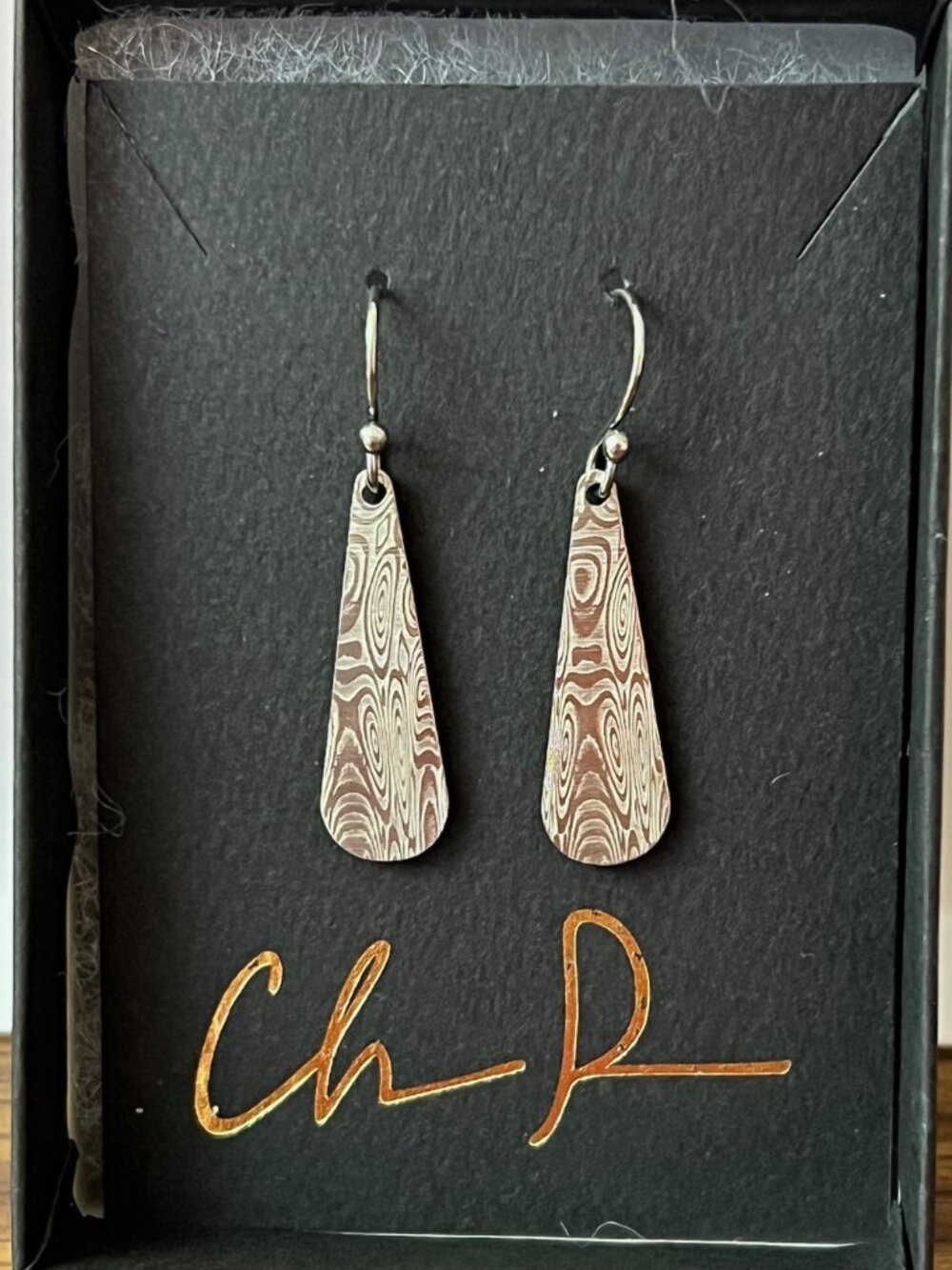 Chris Ploof Damascus stainless steel teardrop dangle Earrings EUC